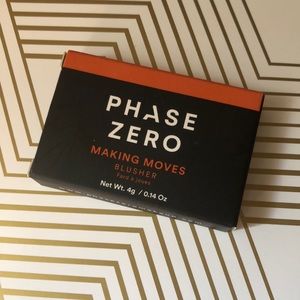 Phase Zero Making Moves Blusher- New In Box